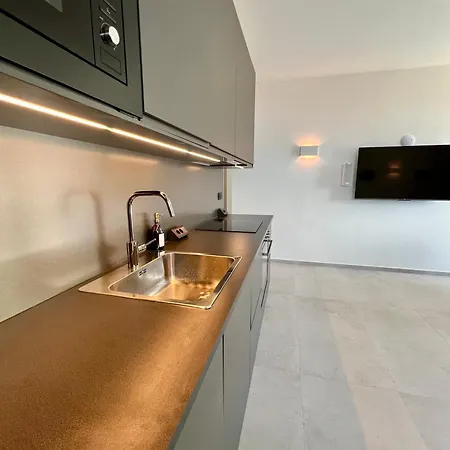 Newly Refurbished Haven Komiža