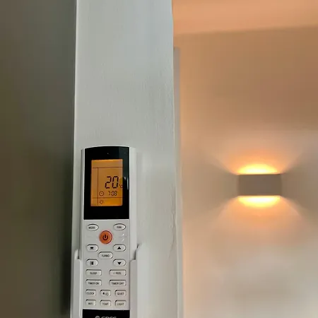 Newly Refurbished Haven Apartamento Komiža