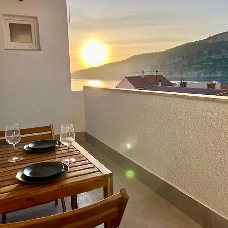 Apartamento Newly Refurbished Haven *