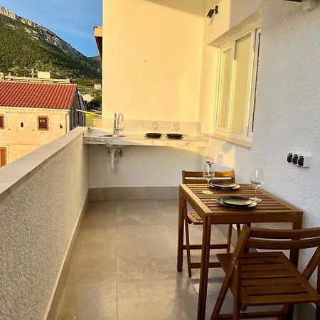 Apartamento Newly Refurbished Haven Komiža