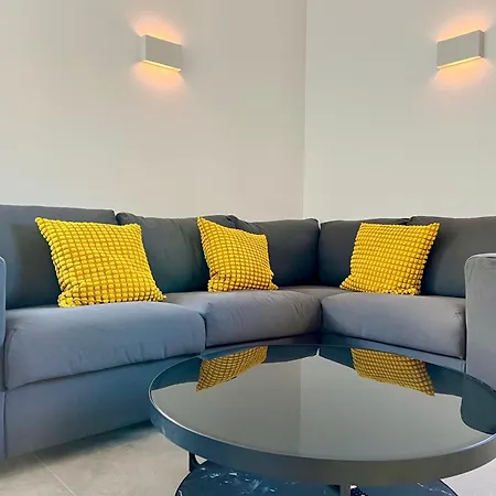 Newly Refurbished Haven Appartement