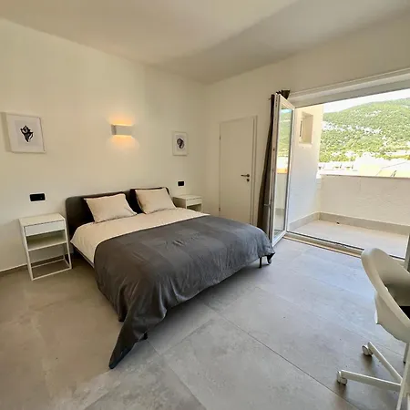 Newly Refurbished Haven Apartamento Komiža