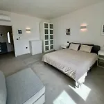 Newly Refurbished Haven *