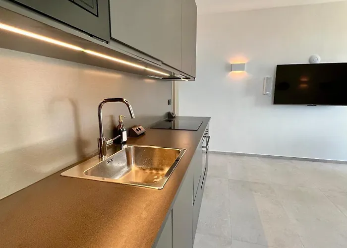 Newly Refurbished Haven Komiža