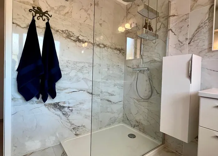 Newly Refurbished Haven Komiža